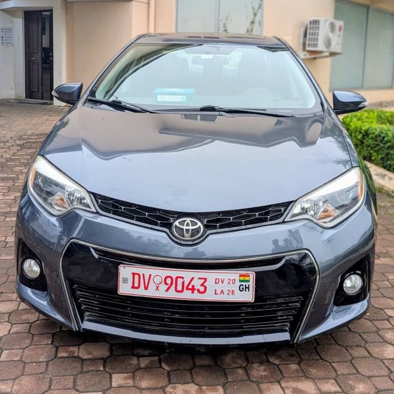2015 Toyota Corolla Sports